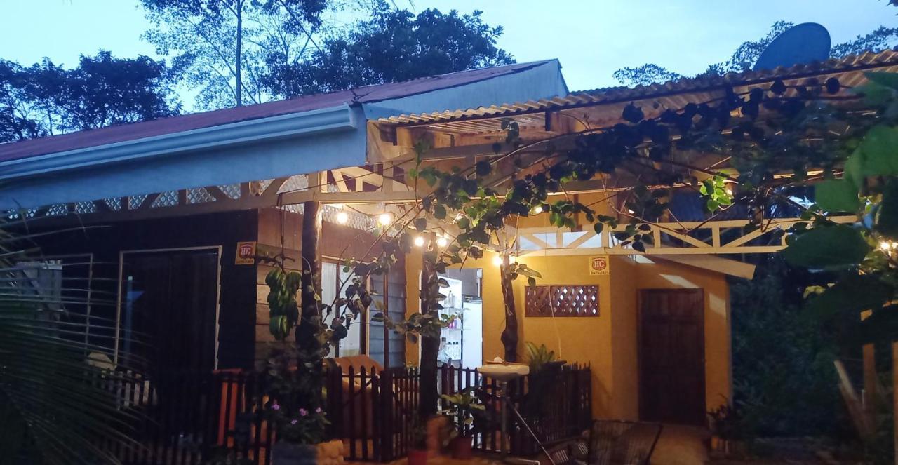 Cacao Lodge And Tours Ла Фортуна Экстерьер фото